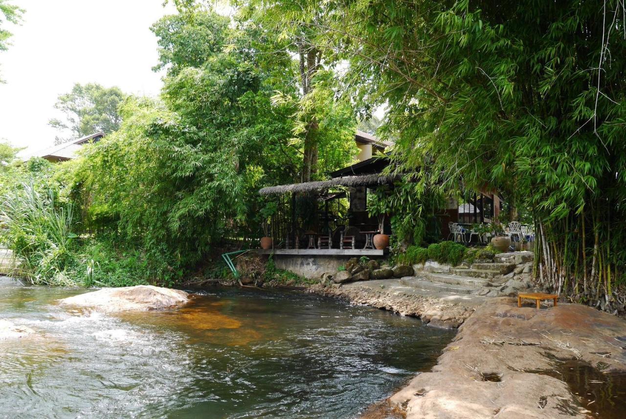 Phumontra Resort Накхон-Найок Екстер'єр фото