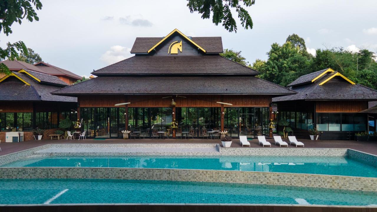 Phumontra Resort Накхон-Найок Екстер'єр фото